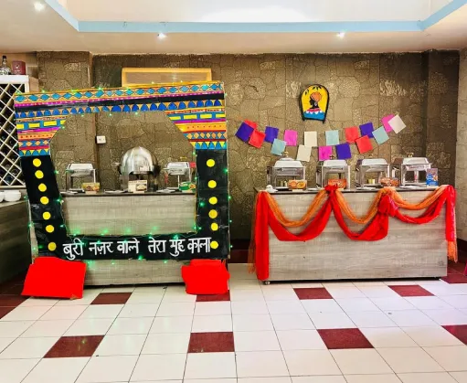 Hotel Management NH19