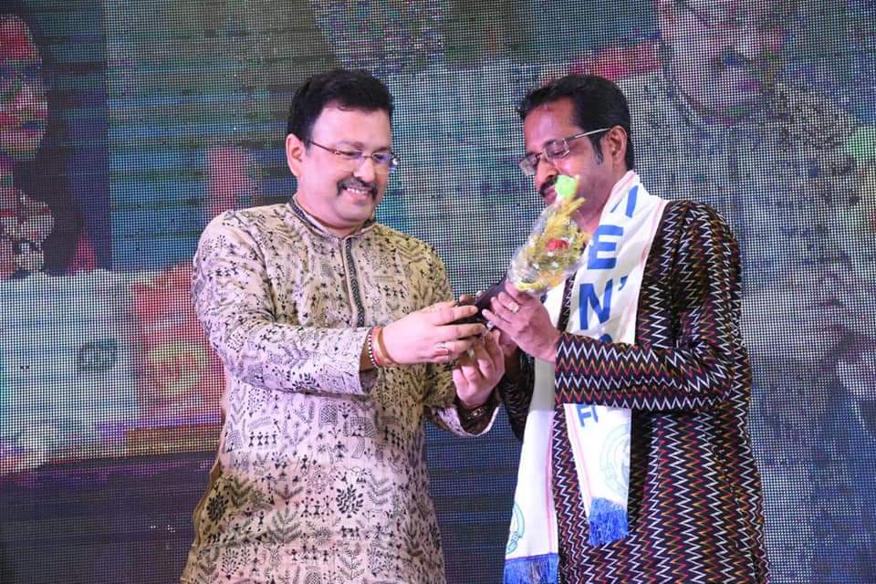 Prof. Debanjan Banerjee received the Best Male award 2021 under Teaching category by ABMF