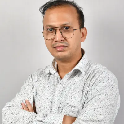  Arnab Banerjee 